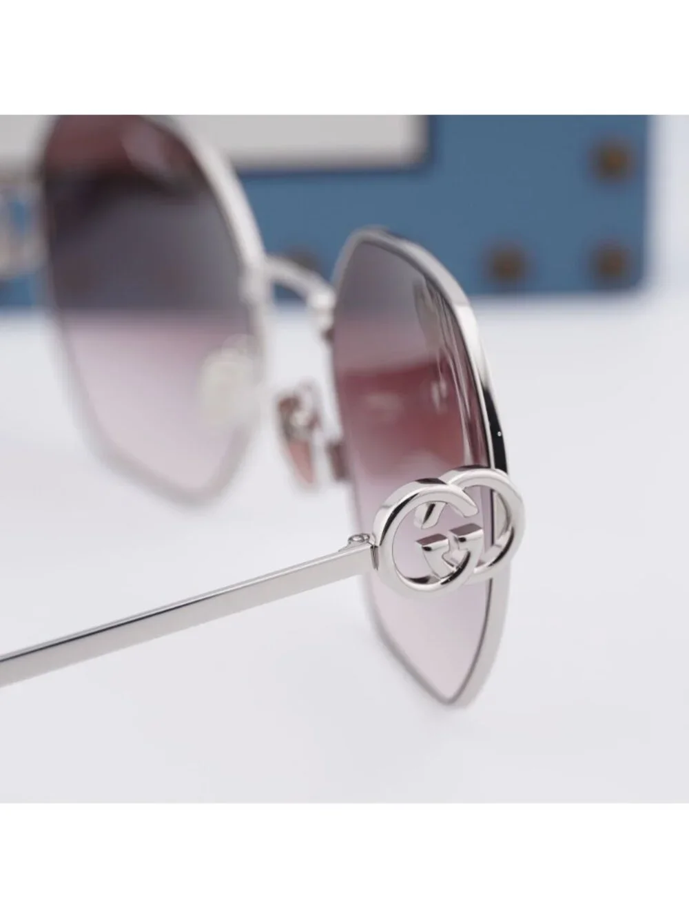 Gucci GG2046S 004  Geometric Sunglasses - Silver / Red Gradient